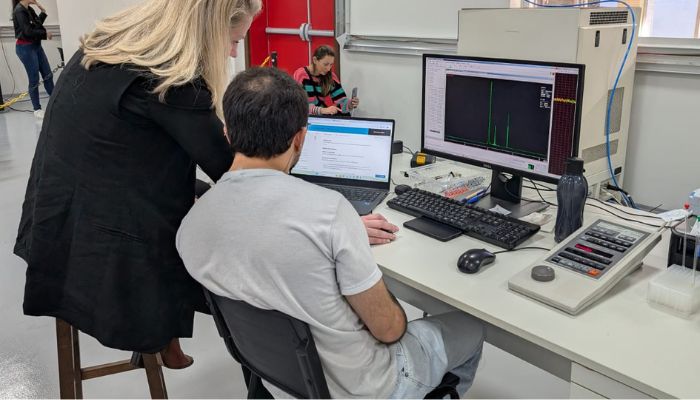  Rede colaborativa de universidades oferece testes de detecção de metanol em bebidas